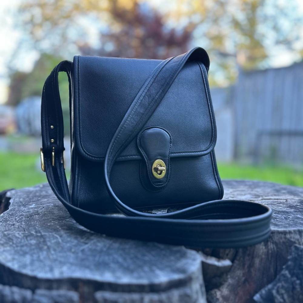Vintage Coach Shelbourne bag black